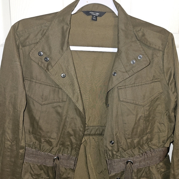 Simply Vera VeraWang Army Military Rain Coat Jacket Feminine Tied Waist XS J19 - Picture 2 of 6